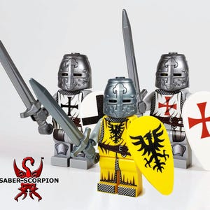 Medieval Knight Custom Construction Toy Figure