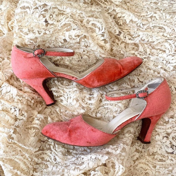 1920's Pink Velvet Shoes Vintage 20's 