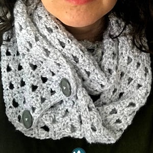 Triangles Crochet Scarf | Crochet Infinity Scarf | Crochet Pattern