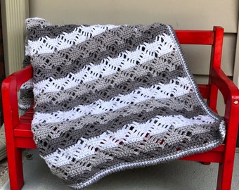 Crochet Pattern | Crochet Baby Blanket | Diamond Lace Crochet Baby Blanket