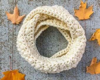 Chunky Infinity Scarf Crochet Pattern | Crochet Infinity Scarf| PDF Crochet Pattern download