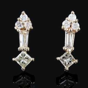 Delicados pendientes de oro amarillo macizo de 14 k con diamantes pavé naturales, minimalistas, joyería fina hecha a mano, regalo de Navidad o Acción de Gracias para ella