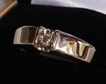sterling silver ring of Mid Century style set in a size 7 Small diamond engagement ring Wedding anniversary 10518 with round solitaire