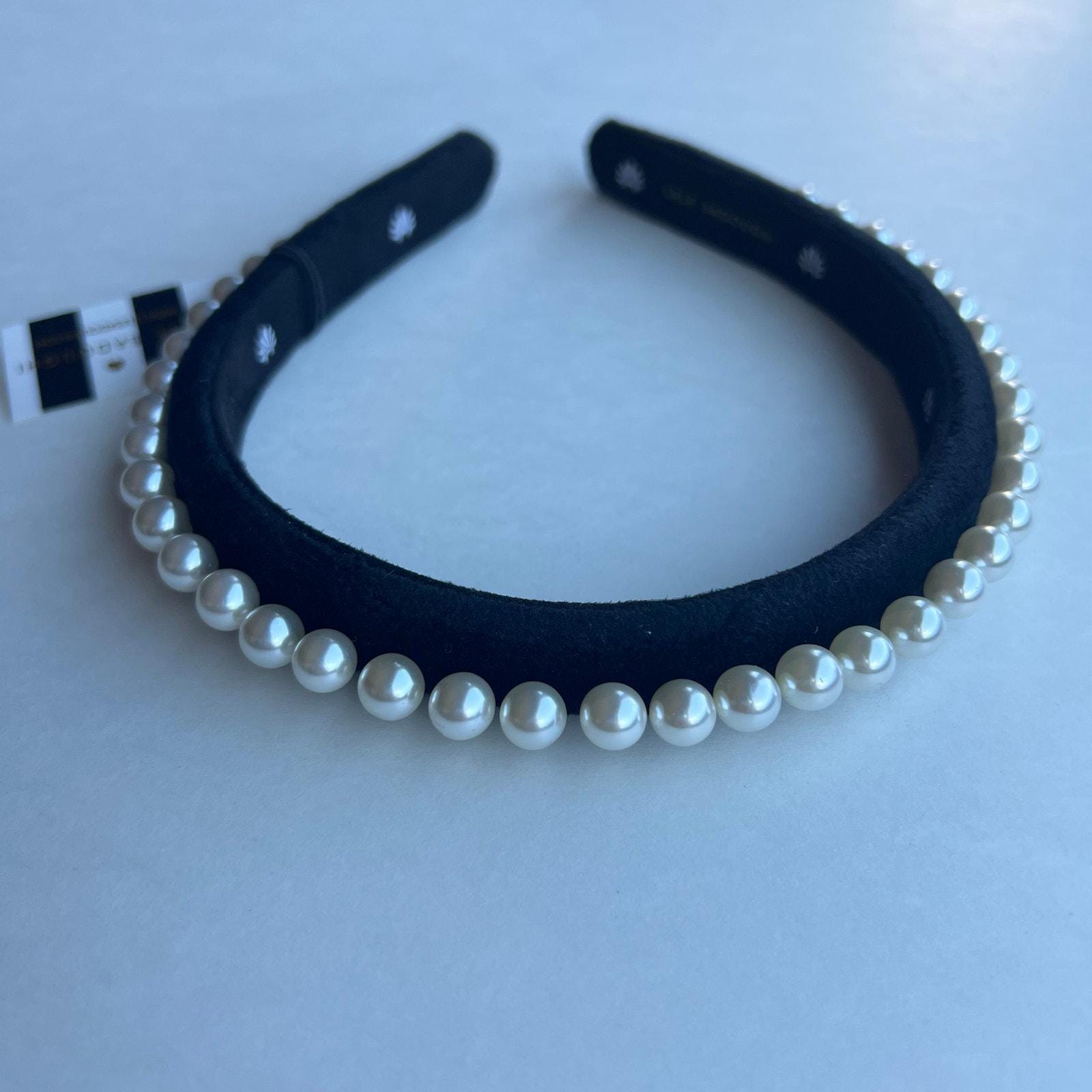 6. Lele Sadoughi Black velvet Headband with white pearls collectors dust bag LELE SADOUGHI BLACK VELVET PEARL CLASSIC HEADBAND Brand new  main image 4