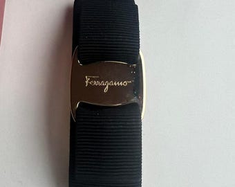 Salvatore Ferragamo Black Fabric Vara Bow Hair Clip Gold