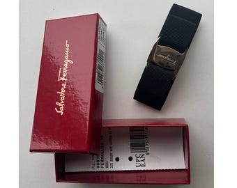 Salvatore Ferragamo Black Fabric Vara Bow Hair Clip Gold