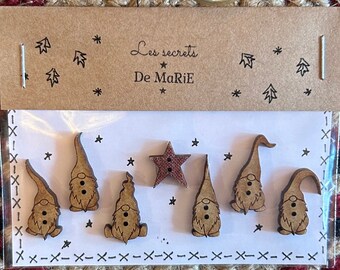 Primitive Wood Buttons ~ Gnomes Wood Buttons ~ Hand Embroidery ~ Anabella's ~ Cross Stitch Finishing ~ Primitive Wood Buttons