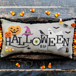 When I THINK of HALLOWEEN Cross Stitch Pattern by Puntini Puntini ~ Halloween Cross Stitch