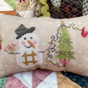Pansy Patch Quilts & Stitchery ~ TRIMMING THE TREE Cross Stitch Pattern ~  Christmas Cross Stitch