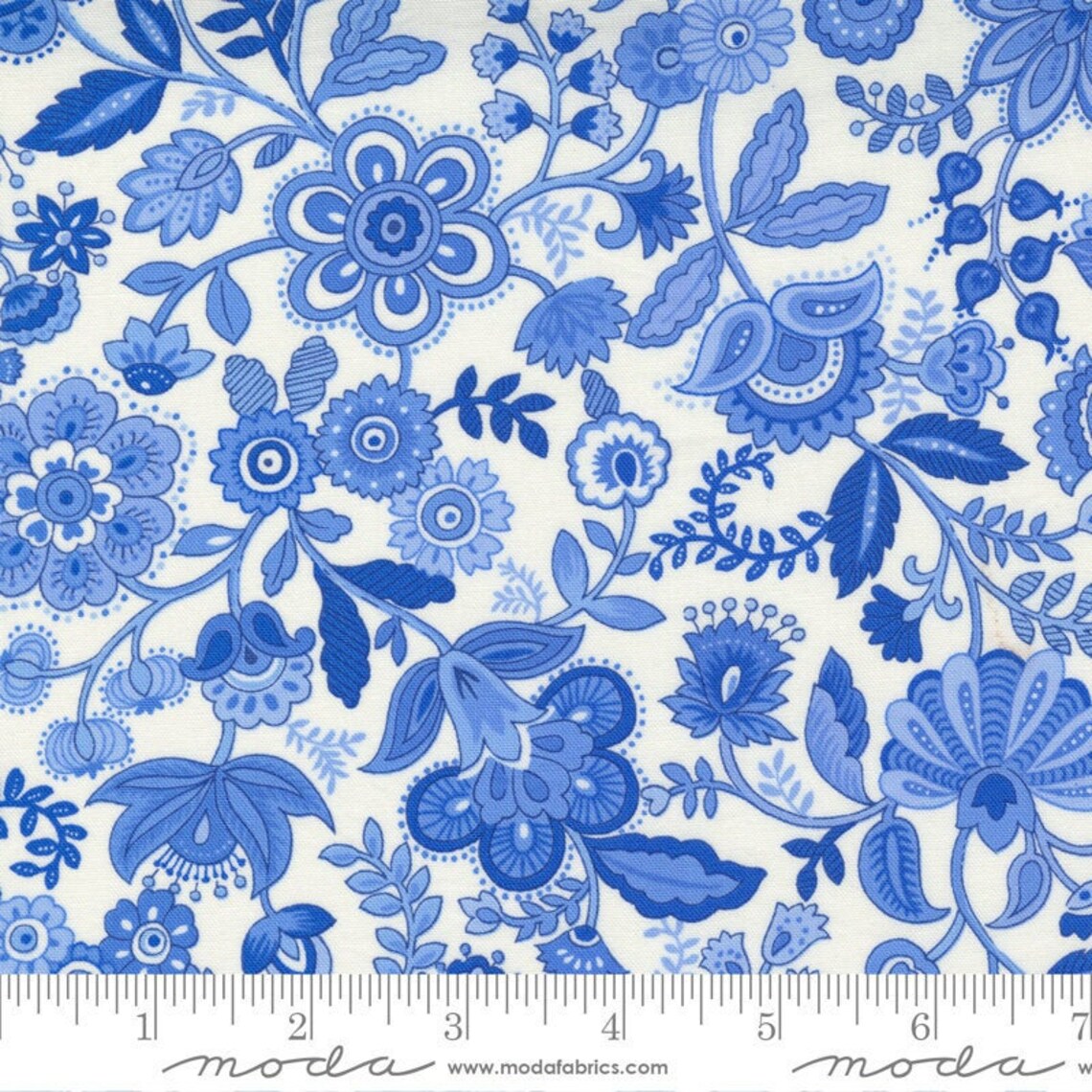 Moda Fabrics SUMMER BREEZE IVORY Blue Fabric Fabric Yardage Etsy