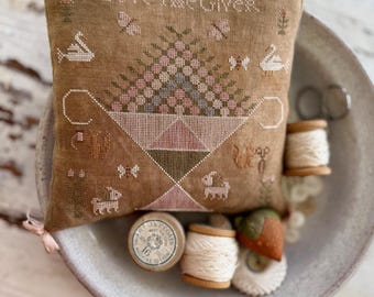 Love the Giver Cross Stitch Chart by Stacy Nash Designs |   Counted Cross Stitch - Anabella's
