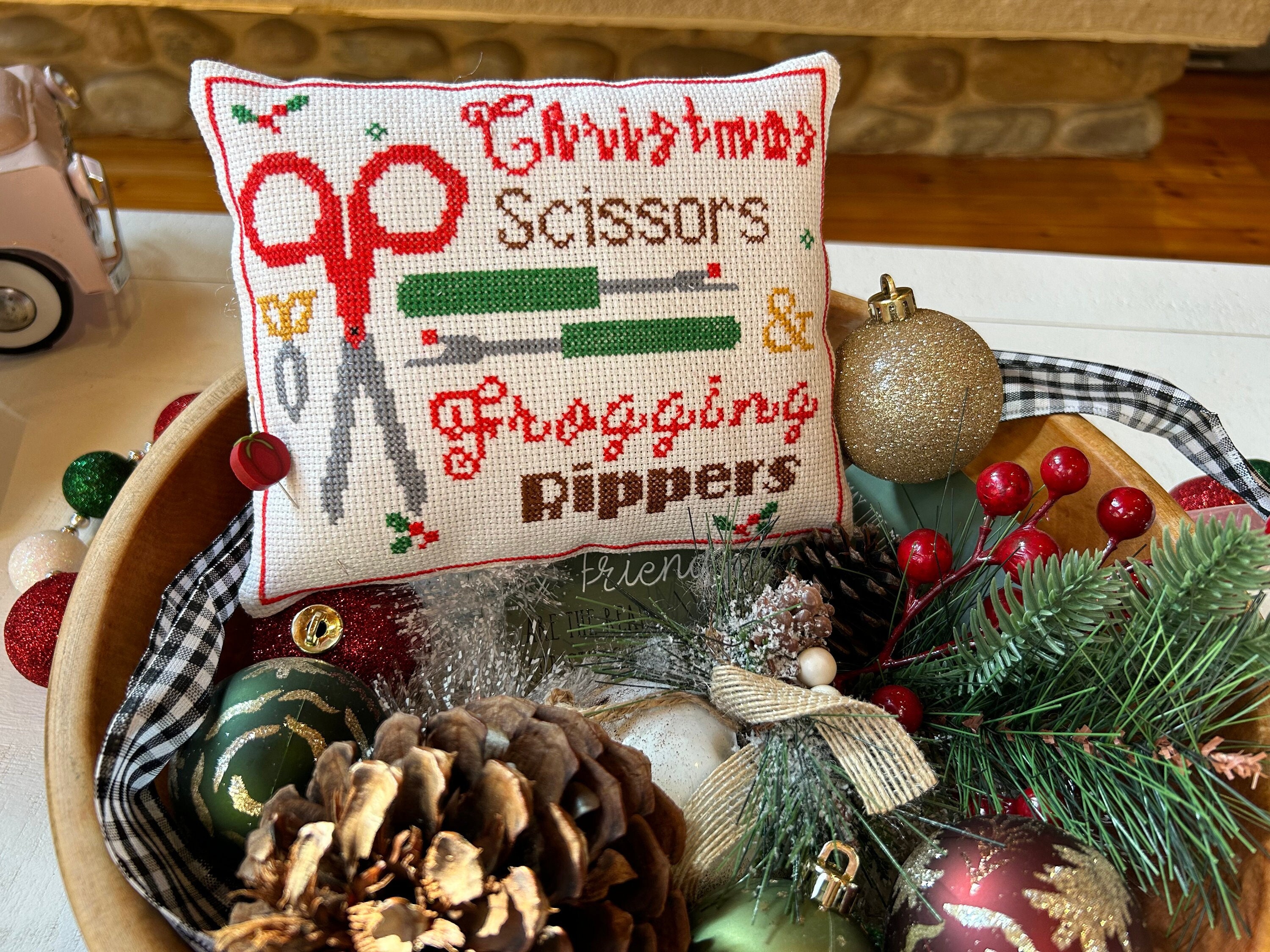 Christmas Scissors & FroggingRippers