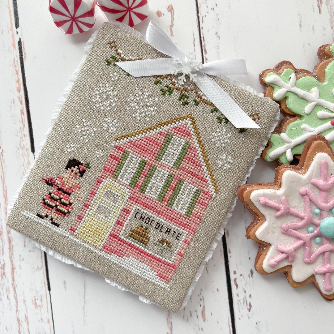 Country Cottage Needleworks NUTCRACKER VILLAGE #8 Spanish Chocolate ...