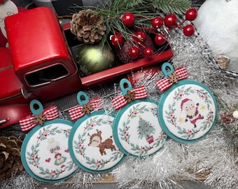 NEW! Anabella&#39;s Needleart ~ Mini Motifs Christmas  Cross Stitch Booklet ~ Set of 11  ~ Anabella&#39;s  Cross Stitch ~ Christmas Cross Stitch