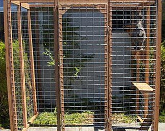 Cat Enclosure (Kitten Wire 6 ft tall)