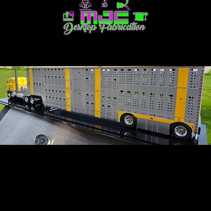 1/24-25th Modern Livestock trailer model kit