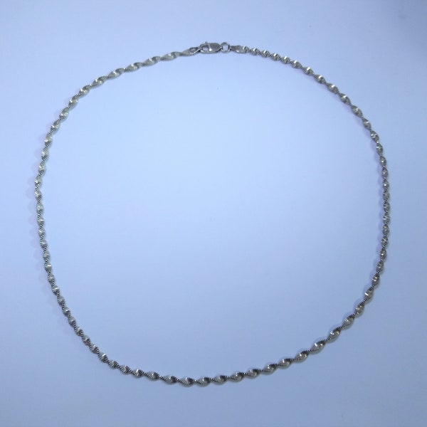 Vintage STERLING SERPENTINE NECKLACE Silver Twist 18" Long I B B Italy 6.2 Gr Estate