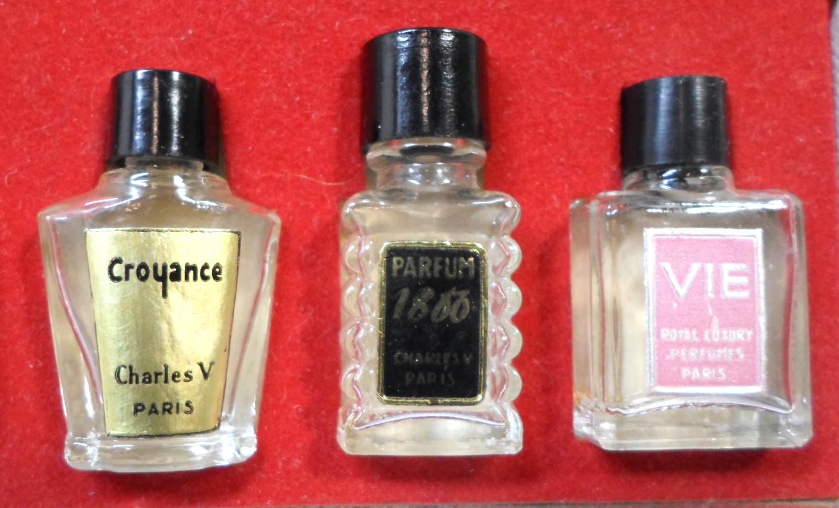 Vintage LES GRANDS PARFUMS De France 10 Bottle Perfume Set Empty