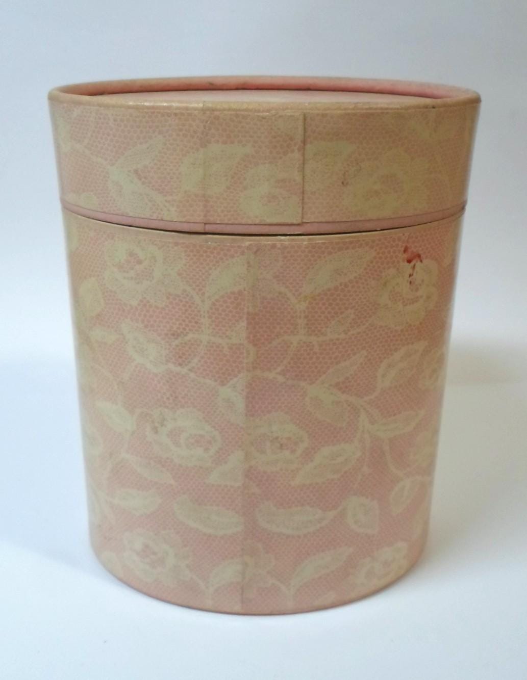 Vintage CHANTILLY Dusting POWDER BOX by Houbigant Empty Paper Box W ...