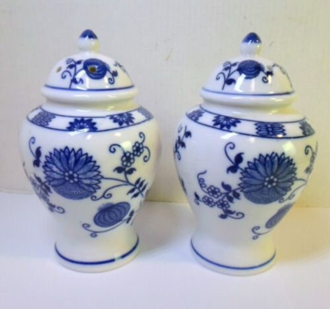 Vienna Woods BLUE ONION Salt & Pepper SHAKERS Temple Urn Shape Fine China 4.5 T Etsy