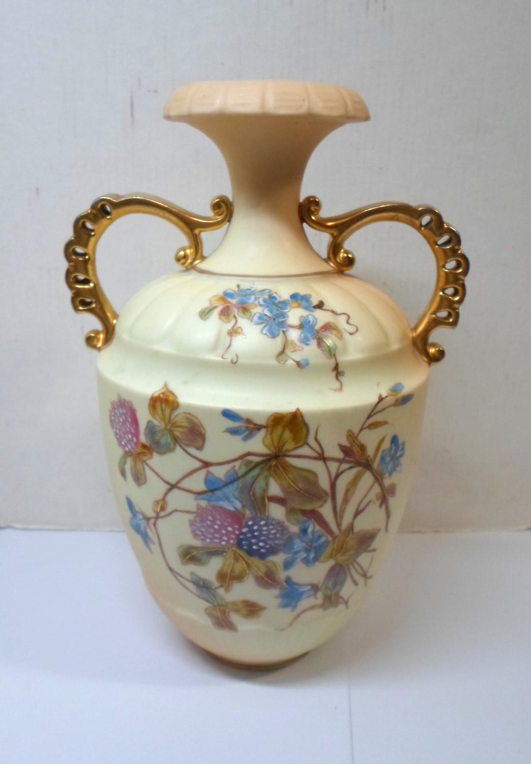 Royal worcester hand painted vases - Etsy 日本 Royal worcester hand painted vases - Etsy 日本