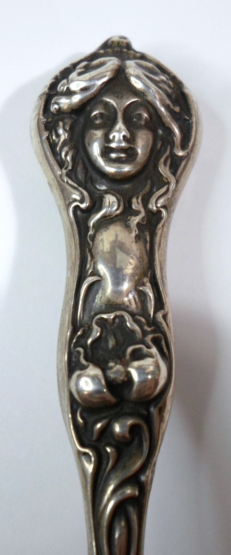 Antique Lady's Face STERLING SILVER DARNER Wood Sock Darning Egg Art Nouveau Flowers
