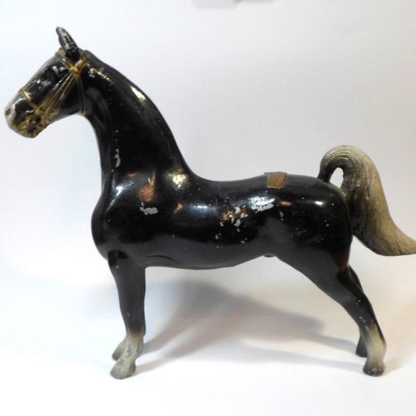 Vintage METAL HORSE FIGURINE - Aerial Tramway Franconia Notch N H Souvenir 8" Lg