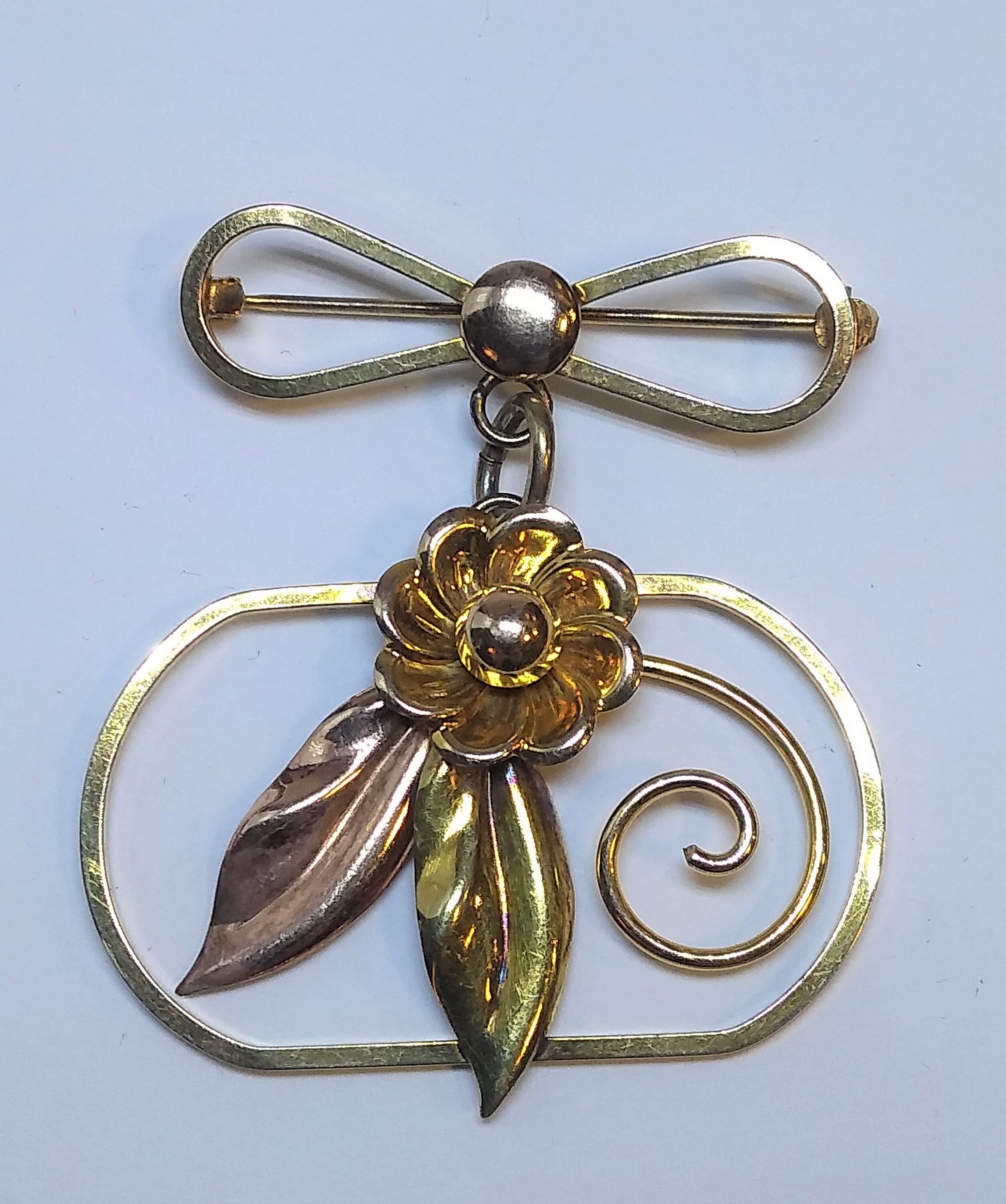 Bal ron brooch - Etsy 日本