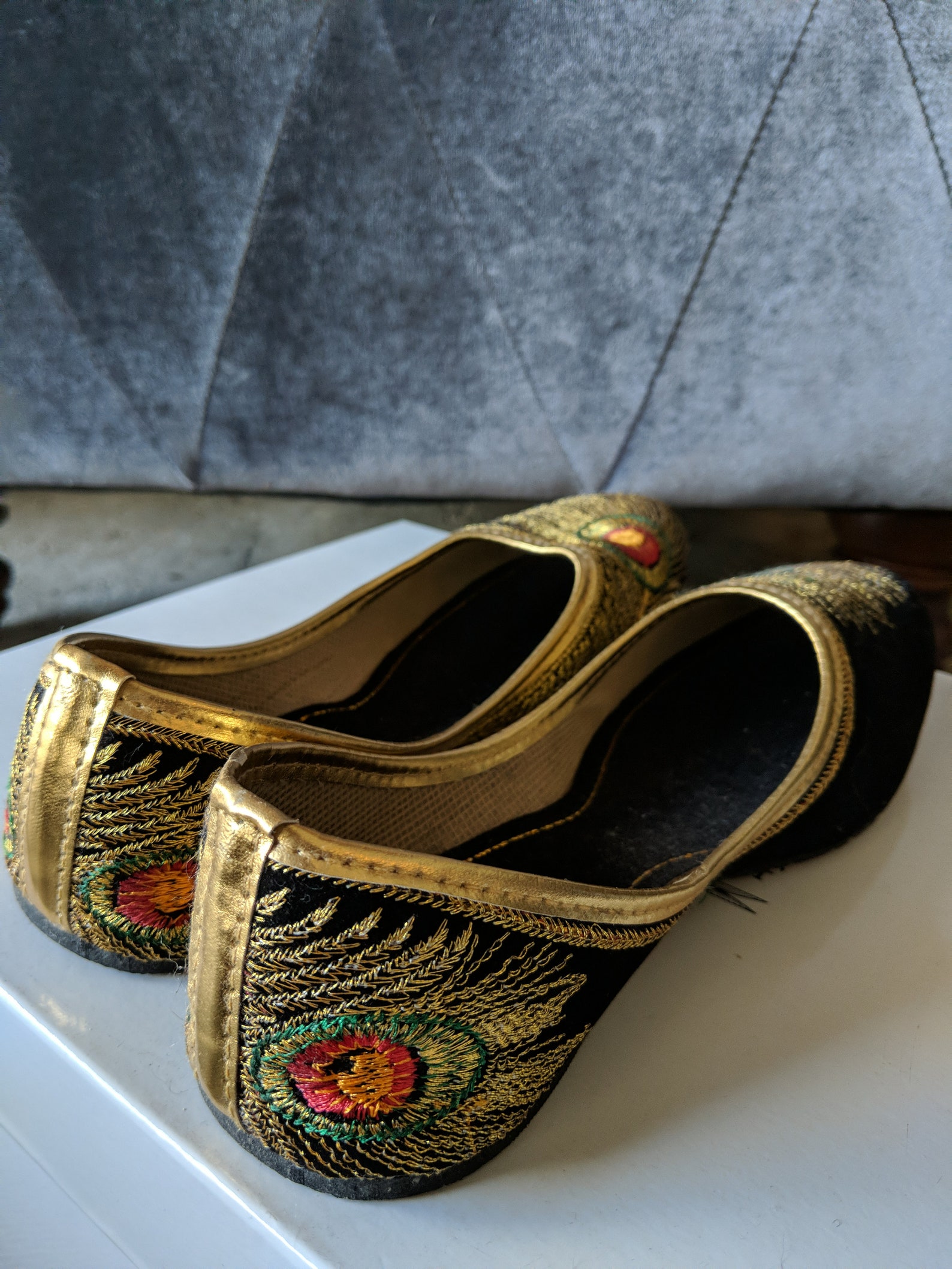 slip-on ballet flats size 7.5