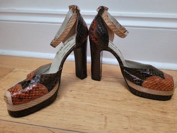 Rare and original 1970s brown snakeskin Terry De … - image 6