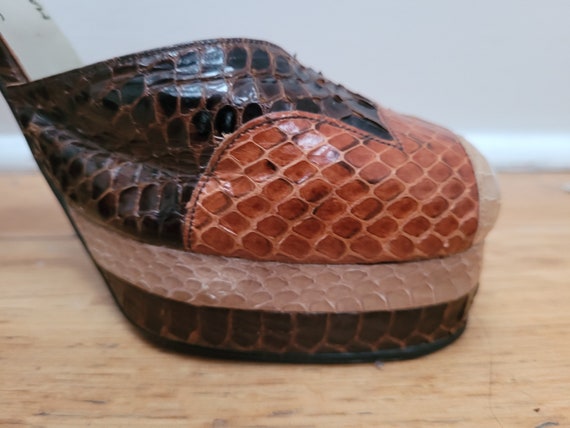 Rare and original 1970s brown snakeskin Terry De … - image 7