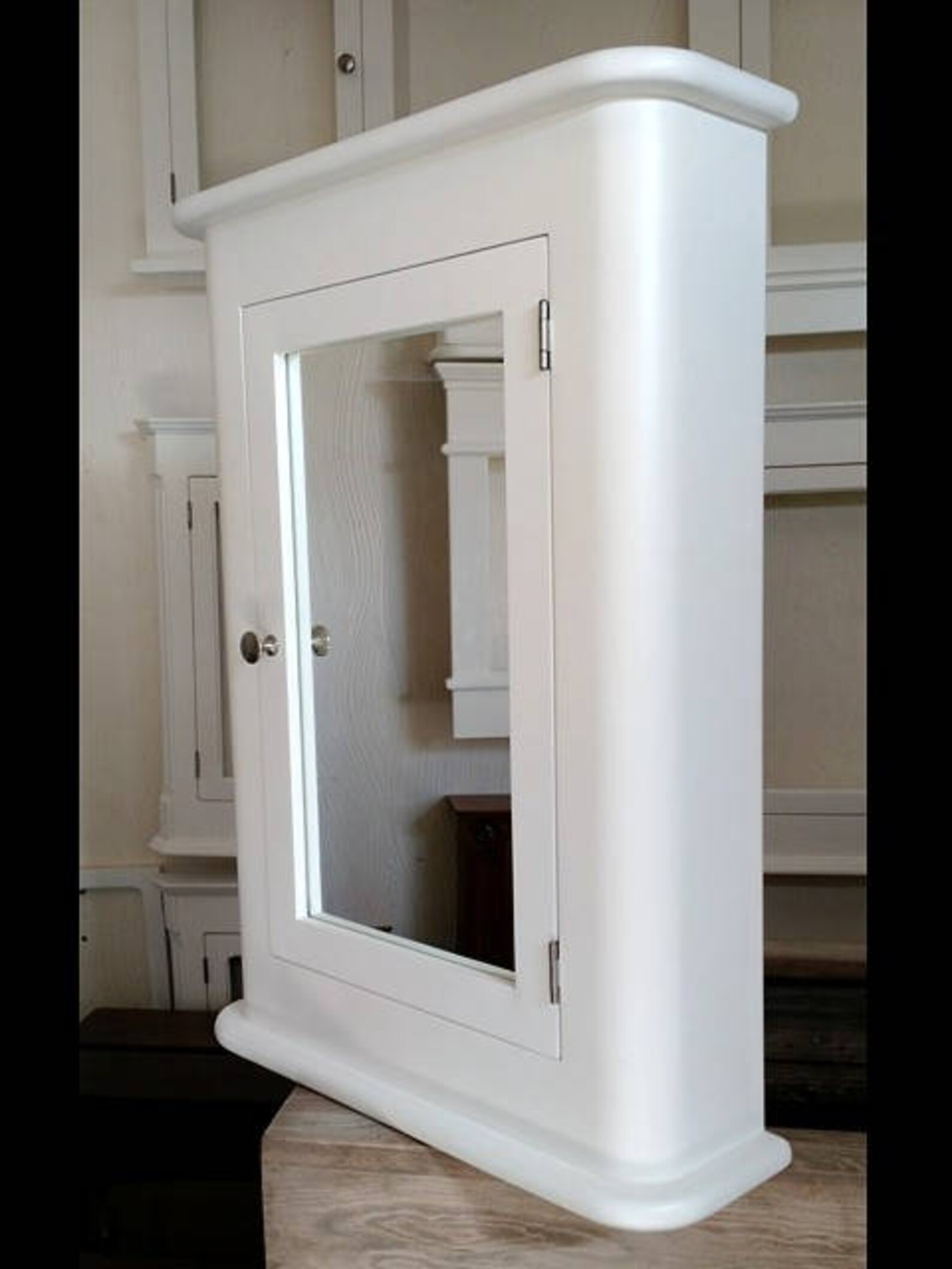 Madrid Medicine / White Finish / Handmade Etsy