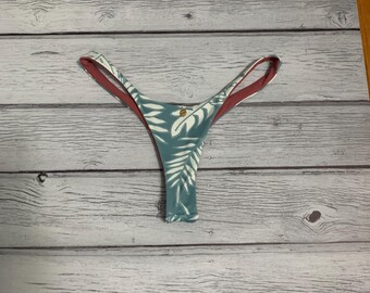 Dusty blue Hawaiian print   thin sided reversible to dusty pink Thong back bikini bottoms   xs thru  xxl