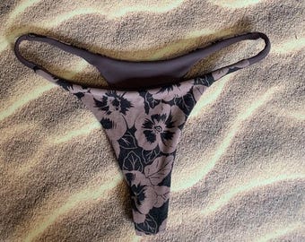 Mauve lavender purple Hawaiian print bikini bottoms fully lined  xs thru xl