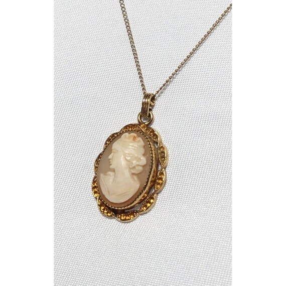 Vintage Gold Filled Cameo Necklace - image 6