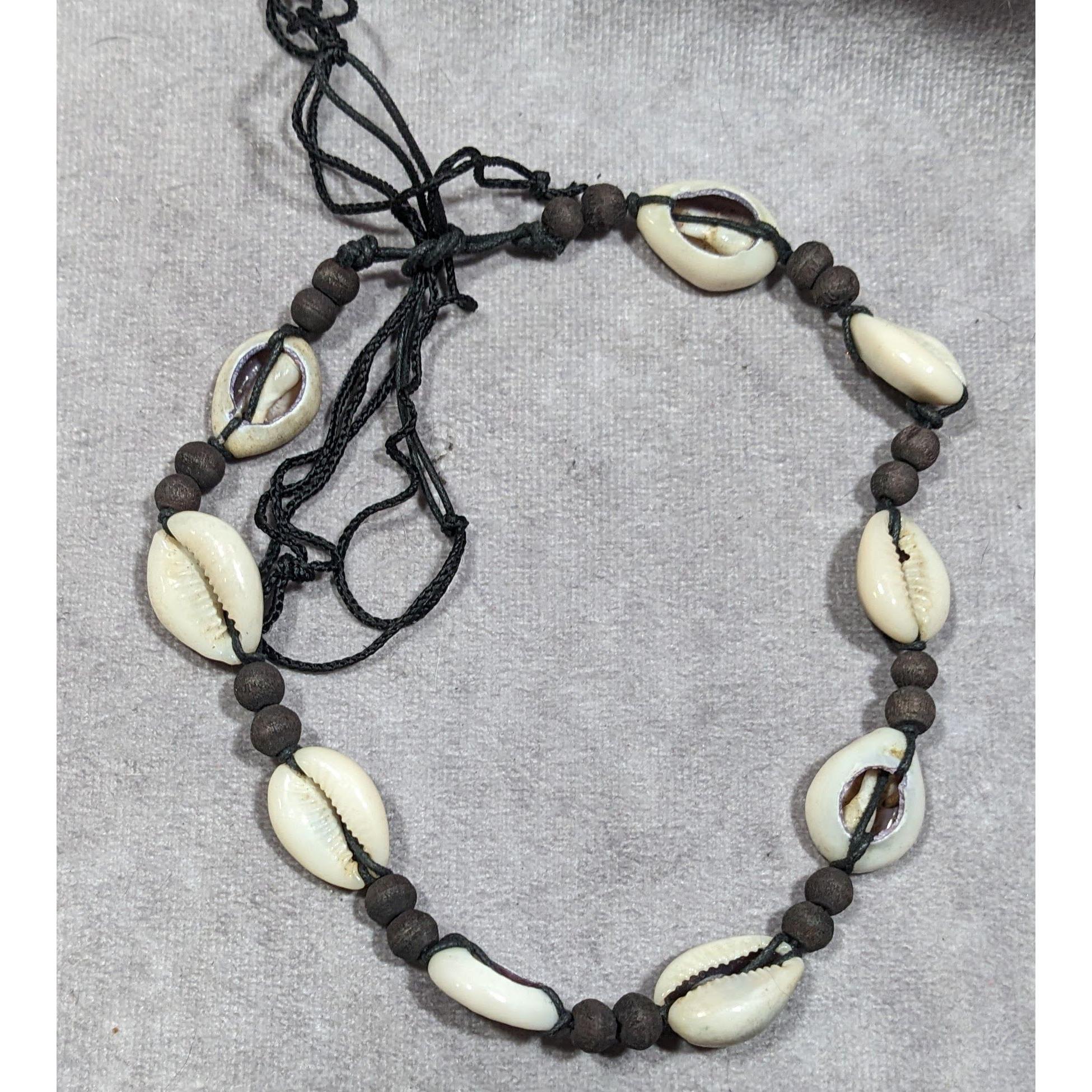 Vintage 90s Handmade Cowrie Shell Tie on Necklace - Etsy