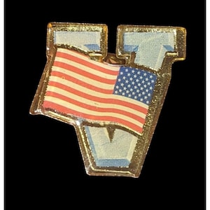 Vintage V For Victory United States Flag Lapel Pin