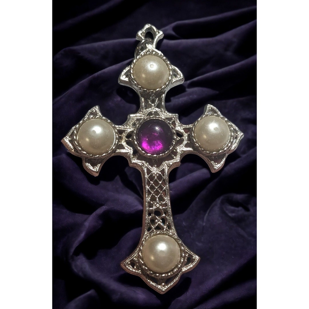 Sarah Coventry Beaded Cross Necklace