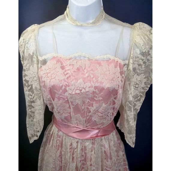 Vintage Handmade Pink Satin White Lace Floral Dre… - image 3