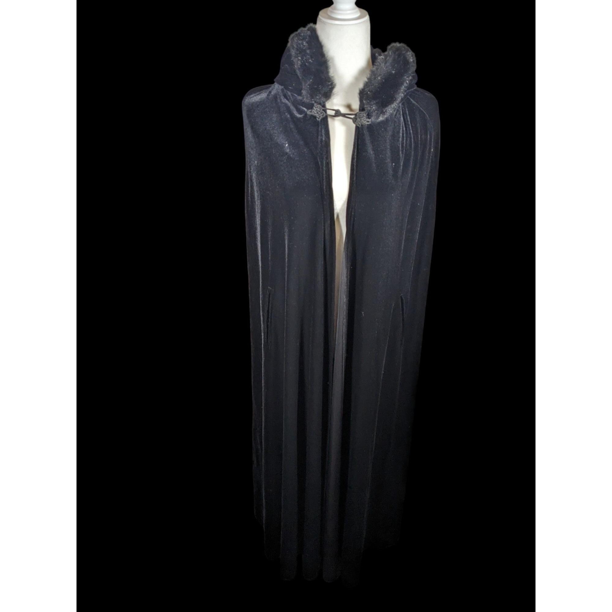 Vintage Gothic Jeffrey & Dara Evenings by Tom Barra Velvet Hooded