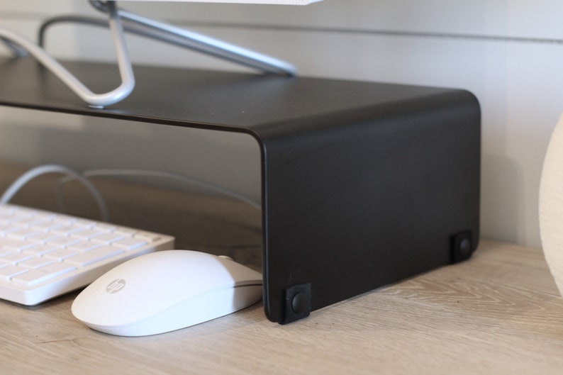 Monitor stand padded feet