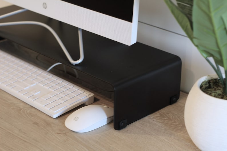 4" Monitor riser
