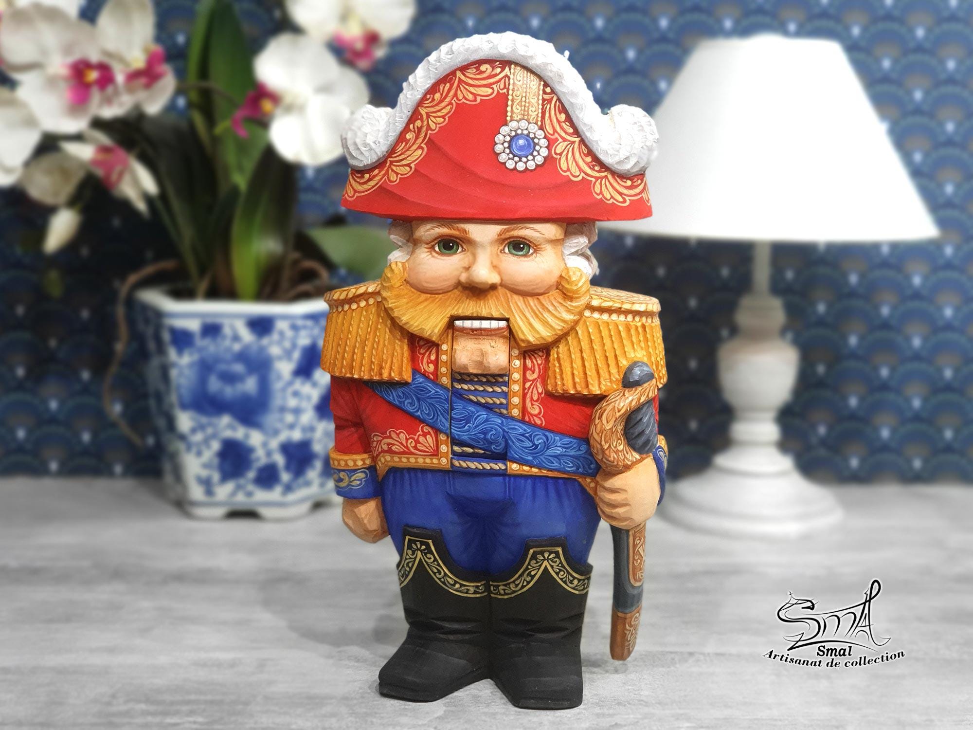 Wooden Luxury Nutcracker Hand Painted Christmas Decor Hand Carved