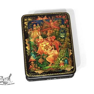 Alice au Pays des Merveilles Boîte à bijoux russe laquée Coffret de collection miniature