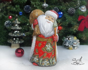 Russian santa claus hand carved wooden figures christmas collection gift, Santa Claus carved wooden figurine Saint-Nicolas. Ref:PN31C