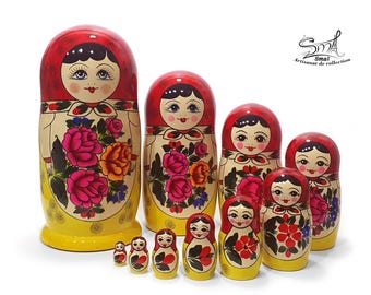 Matryoshka Russian Traditional Semenov – Authentic Nesting Doll in Wood, Hand-Painted and Handmade Folk Art Gift from Russia