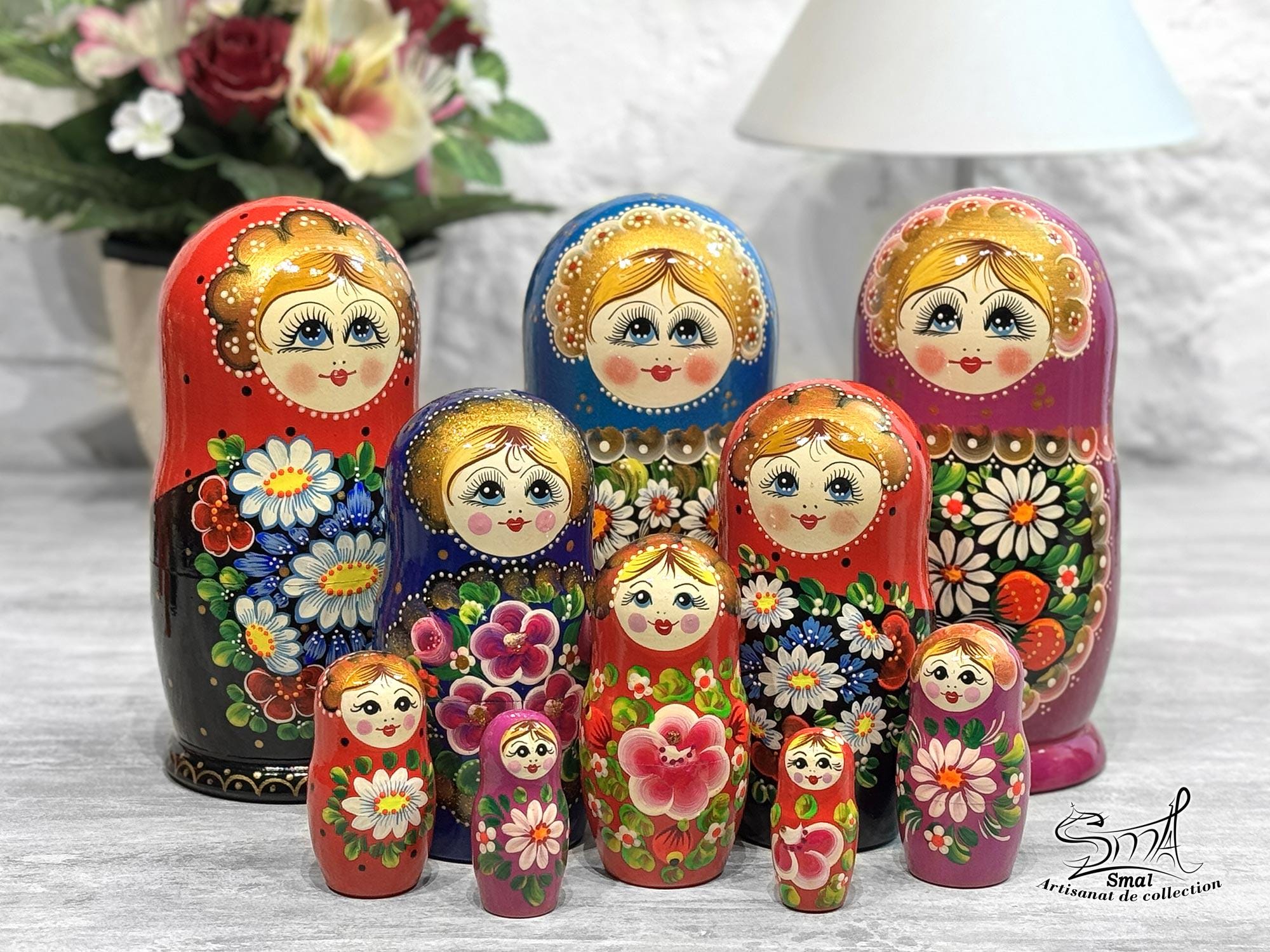 Hand-painted Matryoshka Russian Nesting Dolls Mariya – Floral