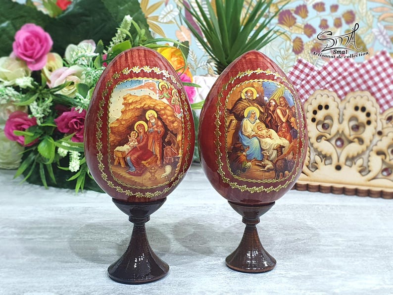 2 Œufs de Pâques décoratifs en bois faits main avec scène de la Nativité, finition brillante vernie, icônes chrétiennes orthodoxes avec support, décoration religieuse de Noël et Pâques