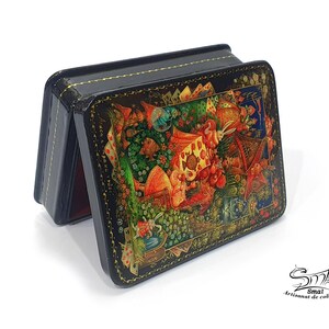 Alice au Pays des Merveilles Boîte à bijoux russe laquée Coffret de collection miniature