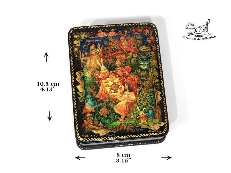 Alice au Pays des Merveilles Boîte à bijoux russe laquée Coffret de collection miniature